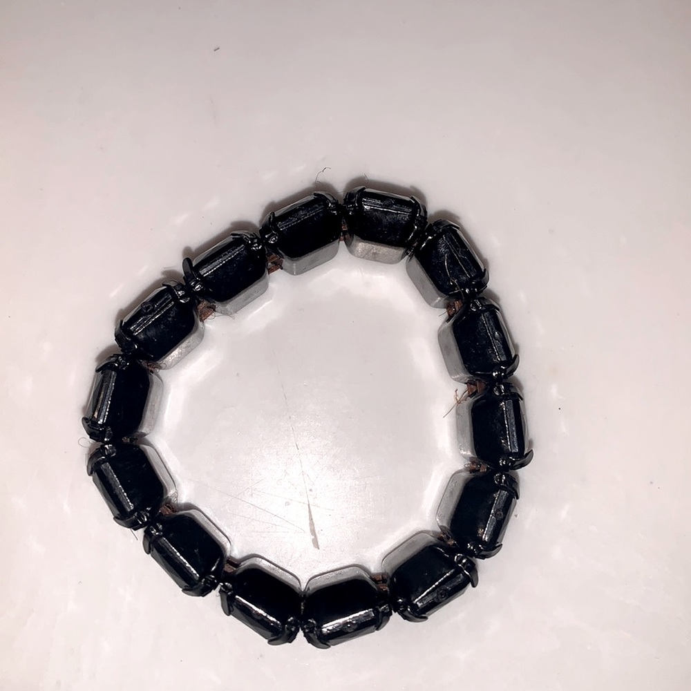 Black stretch bracelet